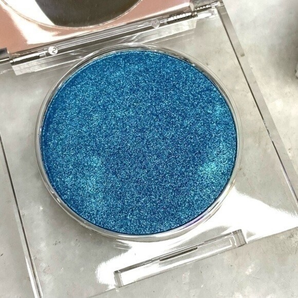 KKW Beauty Flashing Lights Pressed Powder Bands - Picture 5 of 5